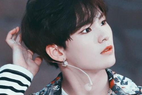 爱豆被女友爆料接吻视频,女友爆料恋情真相！  第3张